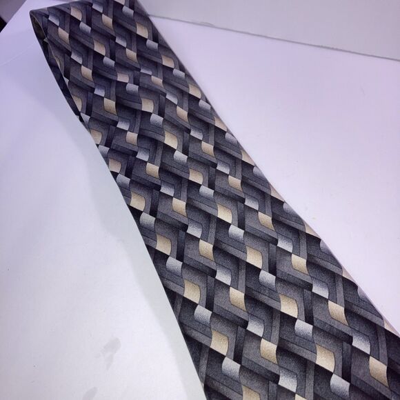Dockers Silk Tie Gray  Black Beige Geometric Squares Men Necktie 56 x 3.5 - Picture 2 of 4